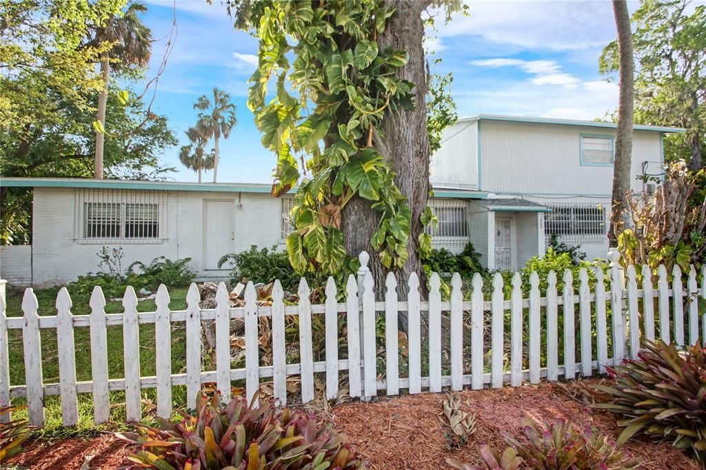 322 GARDEN STREET, Daytona Beach, FL 32114