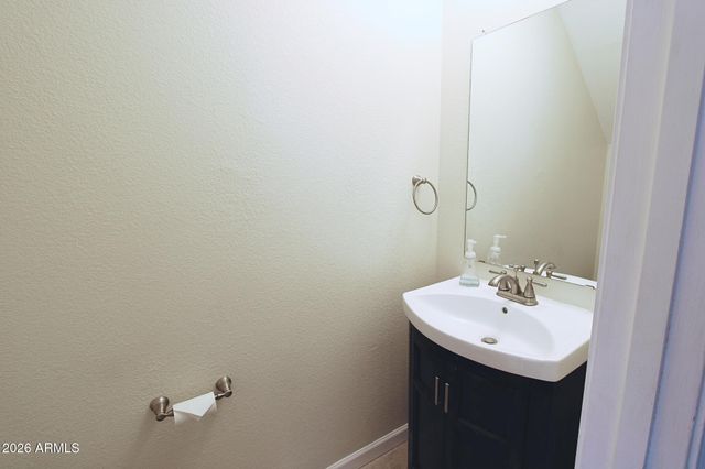 1250 S PALM Street, Gilbert, AZ 85296