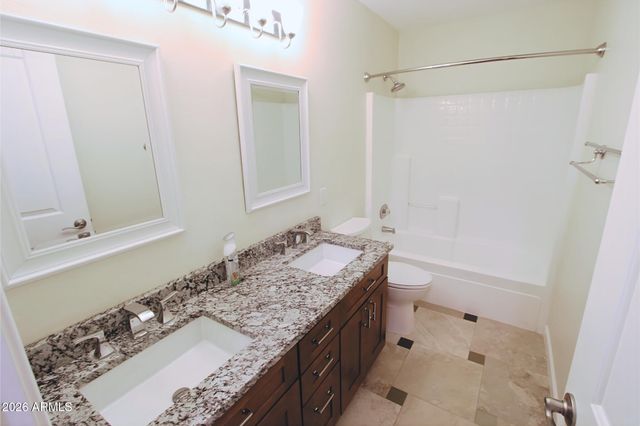 1250 S PALM Street, Gilbert, AZ 85296