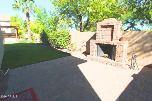 1250 S PALM Street, Gilbert, AZ 85296