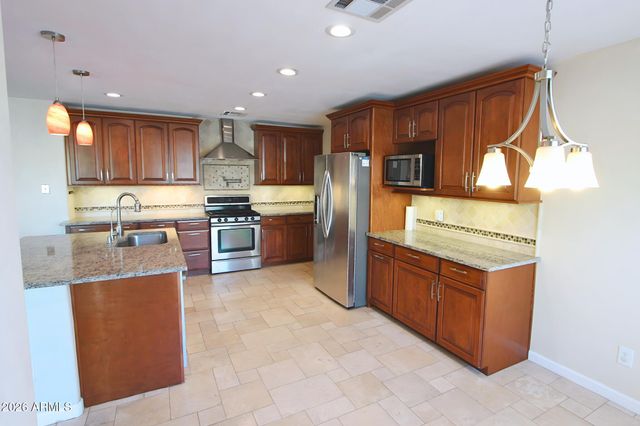 1250 S PALM Street, Gilbert, AZ 85296