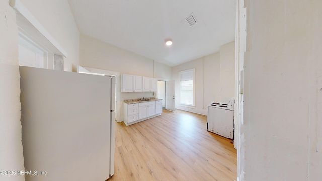 2324 MONCRIEF Road 2324, Jacksonville, FL 32209