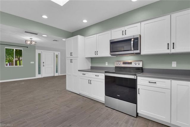 920 Altadena DR, Fort Myers, FL 33919