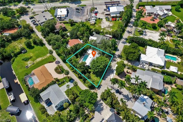 920 Altadena DR, Fort Myers, FL 33919
