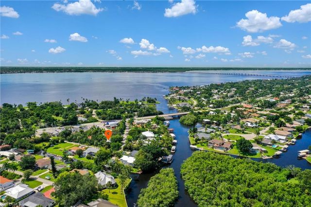920 Altadena DR, Fort Myers, FL 33919