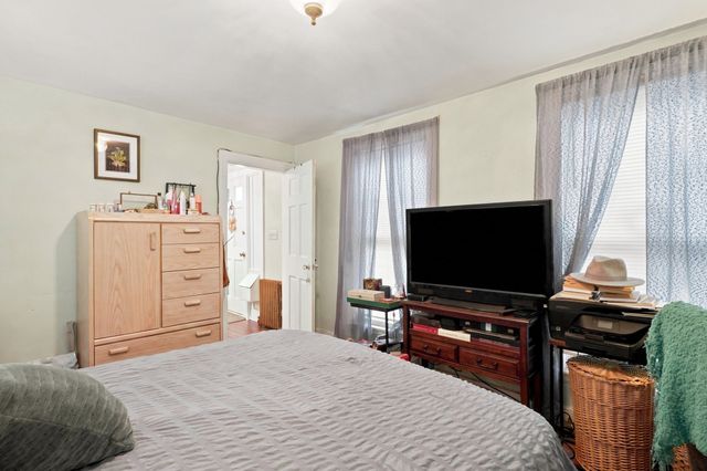 75 Nahant St, Lynn, MA 01902