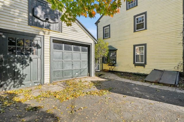 75 Nahant St, Lynn, MA 01902