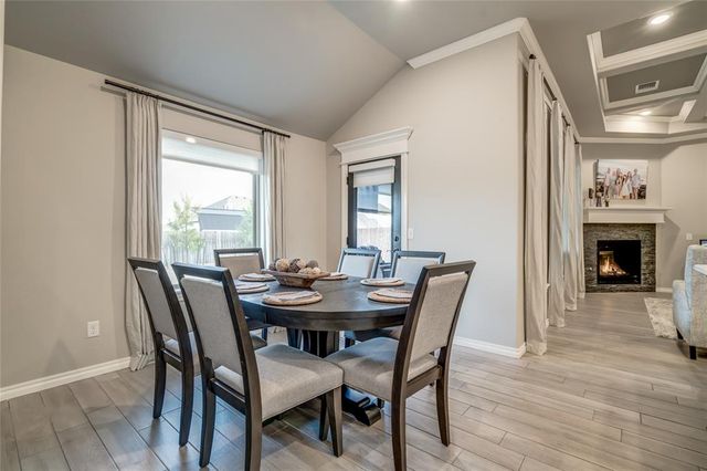 708 Bison Crossing Drive, Yukon, OK 73099