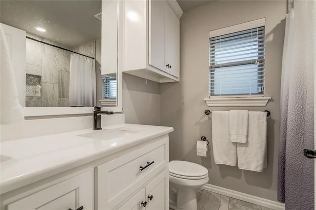 708 Bison Crossing Drive, Yukon, OK 73099