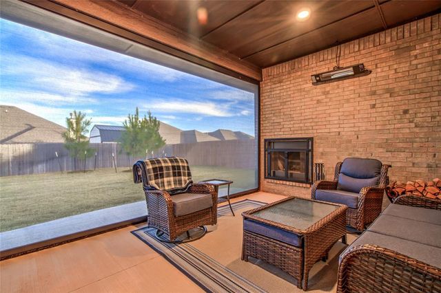 708 Bison Crossing Drive, Yukon, OK 73099