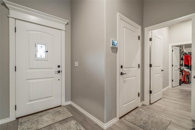 708 Bison Crossing Drive, Yukon, OK 73099