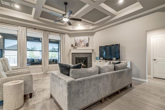 708 Bison Crossing Drive, Yukon, OK 73099