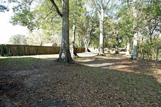 160 Marina Dr, Gibson, LA 70356