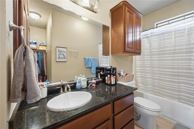 164 Forest Drive, College Station, TX 77840