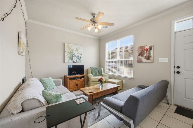 164 Forest Drive, College Station, TX 77840