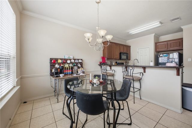 164 Forest Drive, College Station, TX 77840