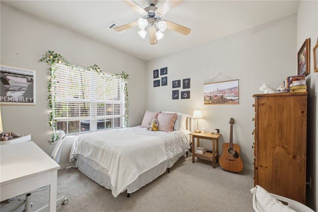 164 Forest Drive, College Station, TX 77840