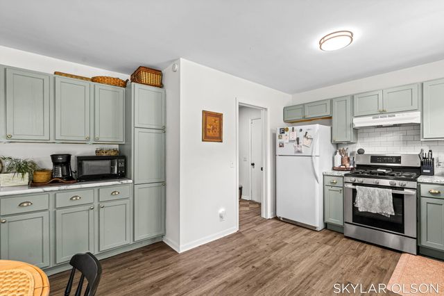 4988 S Brooks Road, Fruitport, MI 49415