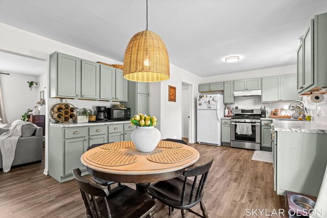 4988 S Brooks Road, Fruitport, MI 49415