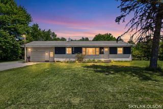 4988 S Brooks Road, Fruitport, MI 49415