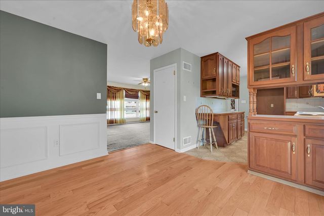 1390 POTTSVILLE PIKE, Shoemakersville, PA 19555