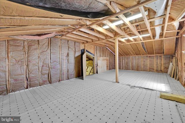 1390 POTTSVILLE PIKE, Shoemakersville, PA 19555