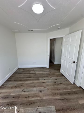 9509 Village Parkway, California City, CA 93505