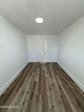 9509 Village Parkway, California City, CA 93505