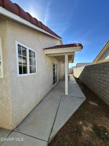 9509 Village Parkway, California City, CA 93505