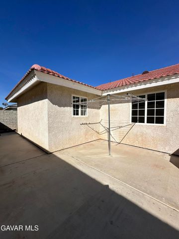 9509 Village Parkway, California City, CA 93505