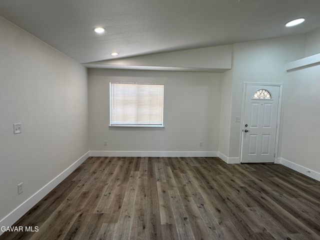 9509 Village Parkway, California City, CA 93505