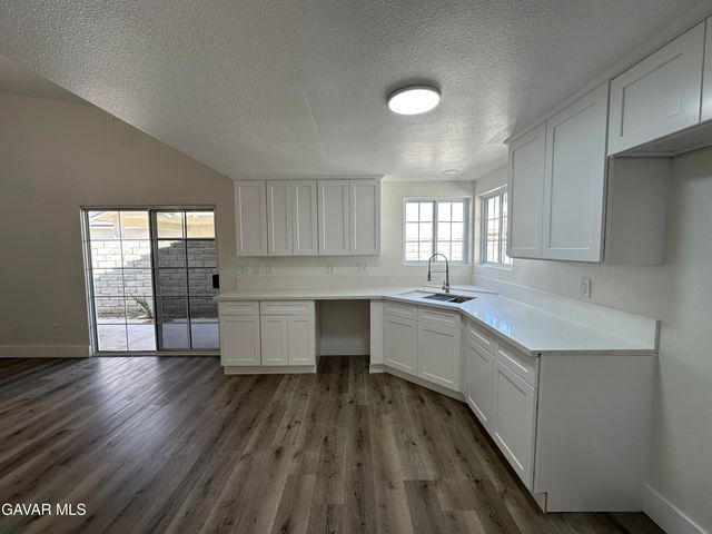 9509 Village Parkway, California City, CA 93505