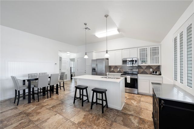 403 Spencers Landing, Port Aransas, TX 78373