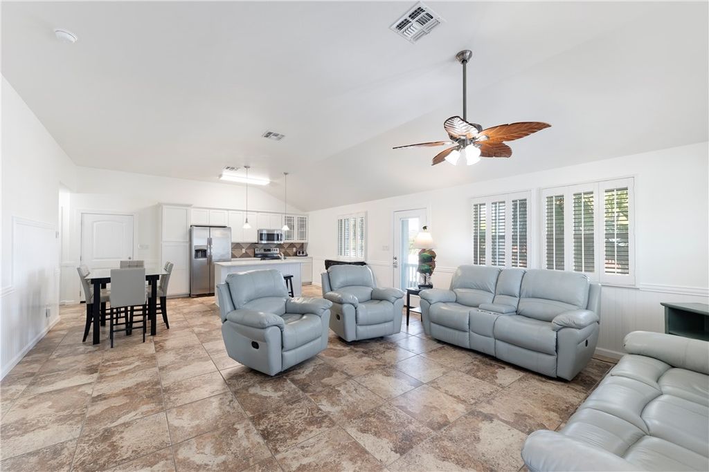 403 Spencers Landing, Port Aransas, TX 78373 — photo 5