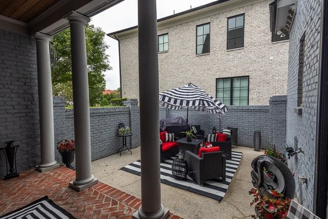 100 FOUNDERS LN, Memphis, TN 38103
