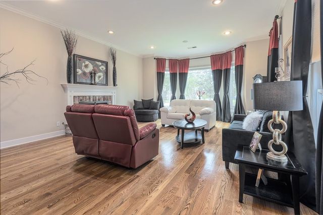 100 FOUNDERS LN, Memphis, TN 38103