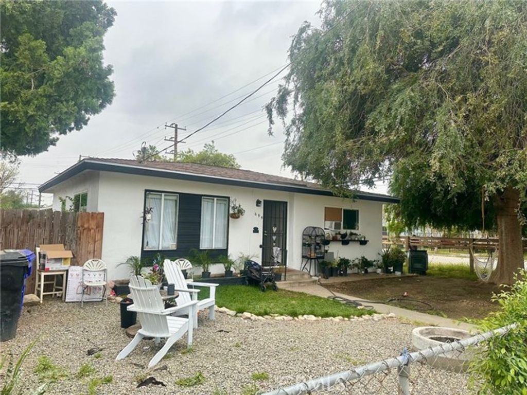 695 W 17th St, San Bernardino, CA 92405