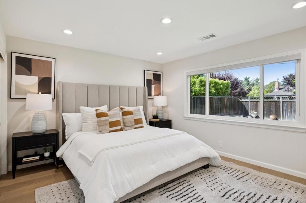 Image 11 of property listing at 18941 Cyril Place, Saratoga, CA 95070