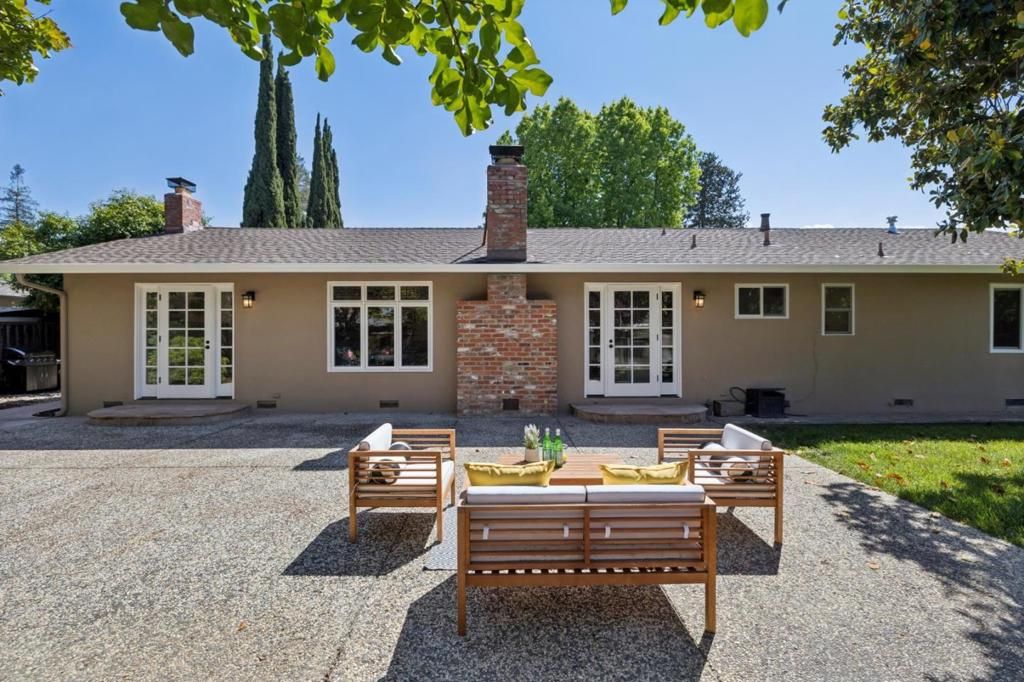 Image 21 of property listing at 18941 Cyril Place, Saratoga, CA 95070