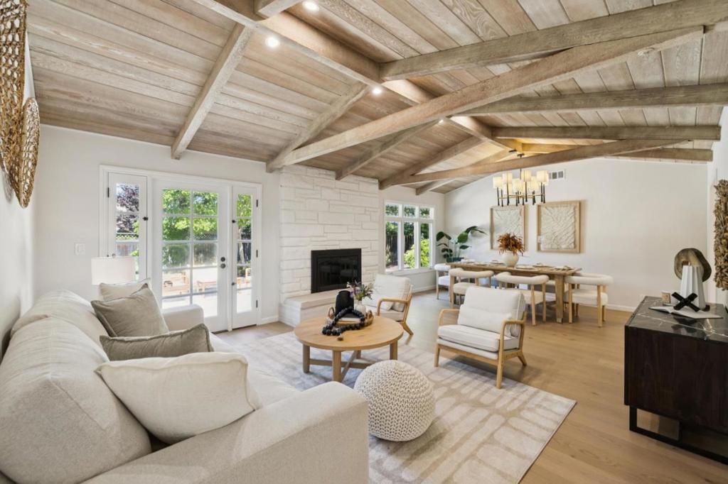 Image 3 of property listing at 18941 Cyril Place, Saratoga, CA 95070
