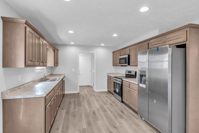 257 Hendrixson Drive, Manchester, TN 37355
