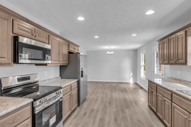 257 Hendrixson Drive, Manchester, TN 37355