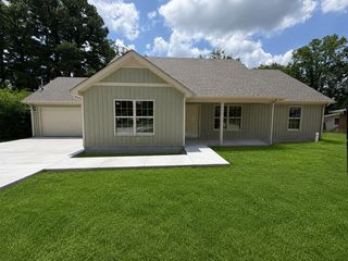 257 Hendrixson Drive, Manchester, TN 37355