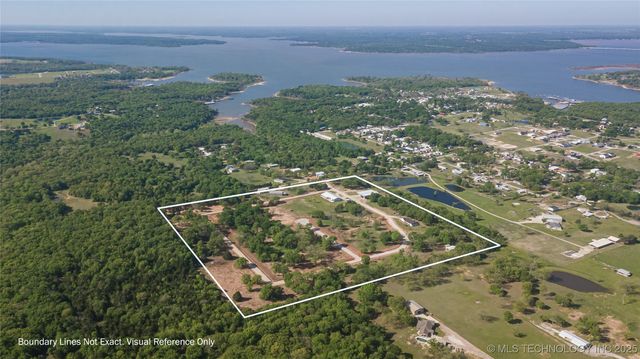 19 Royalty Drive, Kingston, OK 73439