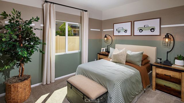 435 Maiden Cross Court, San Jacinto, CA 92582