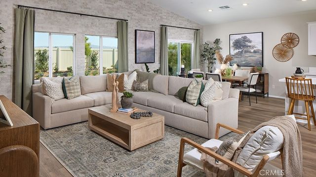 435 Maiden Cross Court, San Jacinto, CA 92582