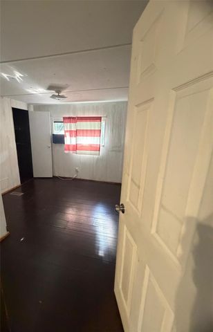 19012 Nottingham Street, New Caney, TX 77357