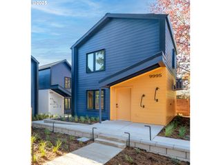 9995 Se Cottage Ln 10, Milwaukie, OR 97222