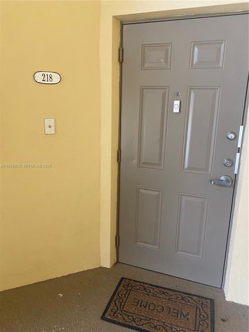 8800 NW 107th Ct 218, Doral, FL 33178