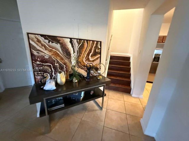 8800 NW 107th Ct 218, Doral, FL 33178